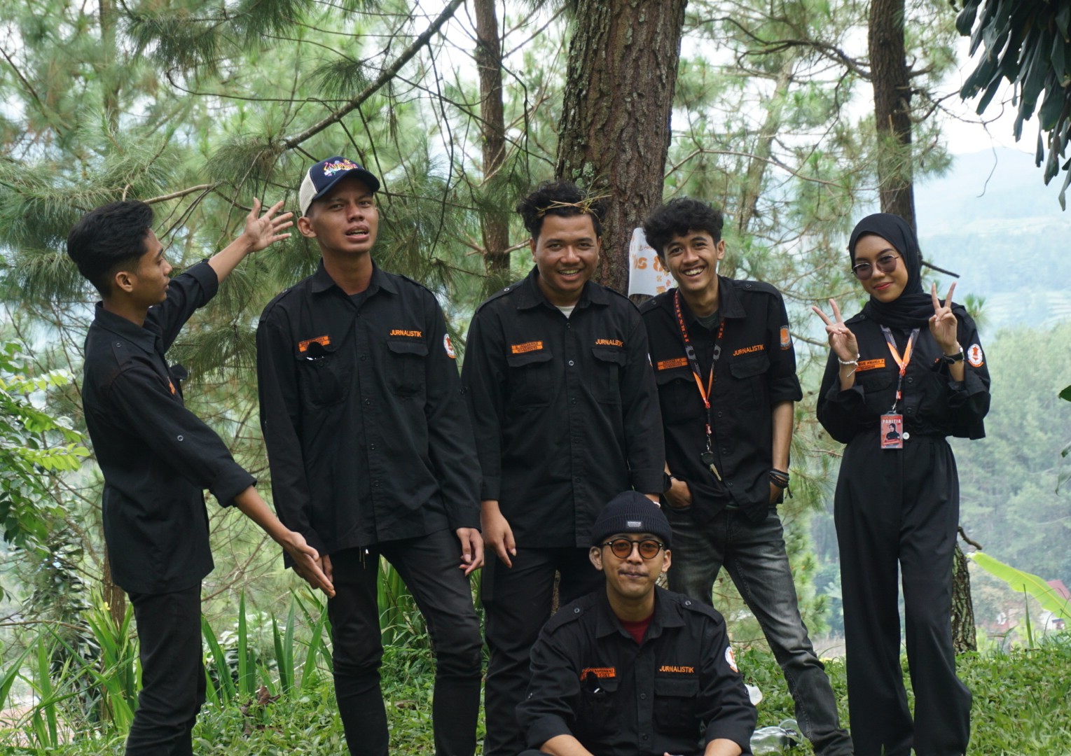 Foto Bersama di Kampus